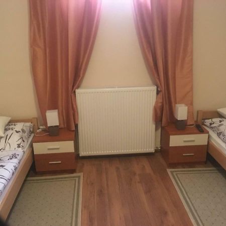 Apartman Sveti Rok Загреб Екстериор снимка