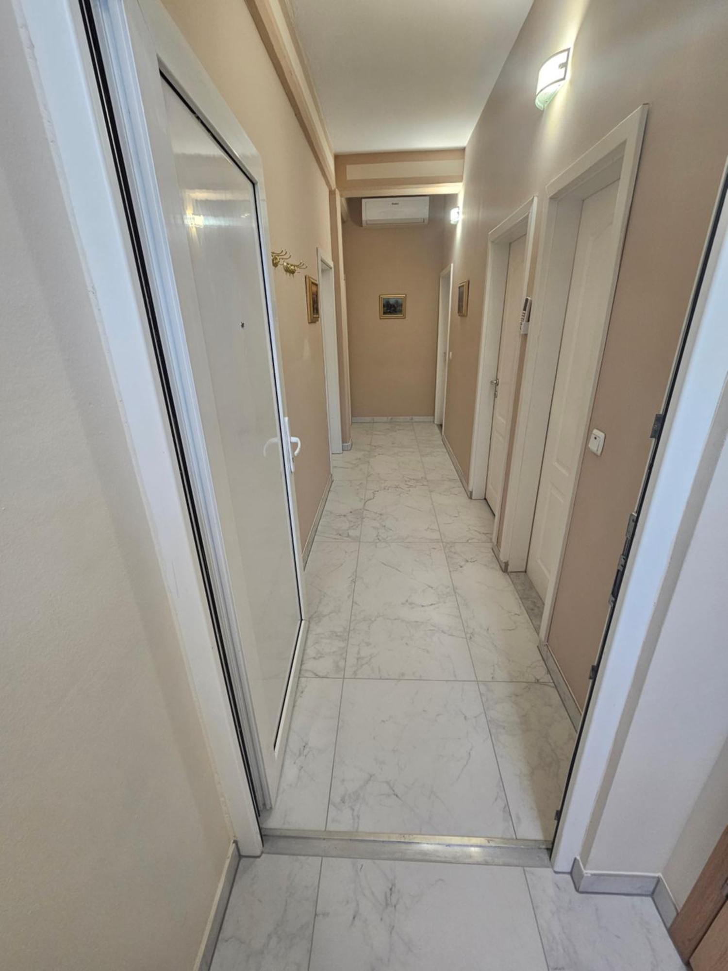 Apartman Sveti Rok Загреб Екстериор снимка